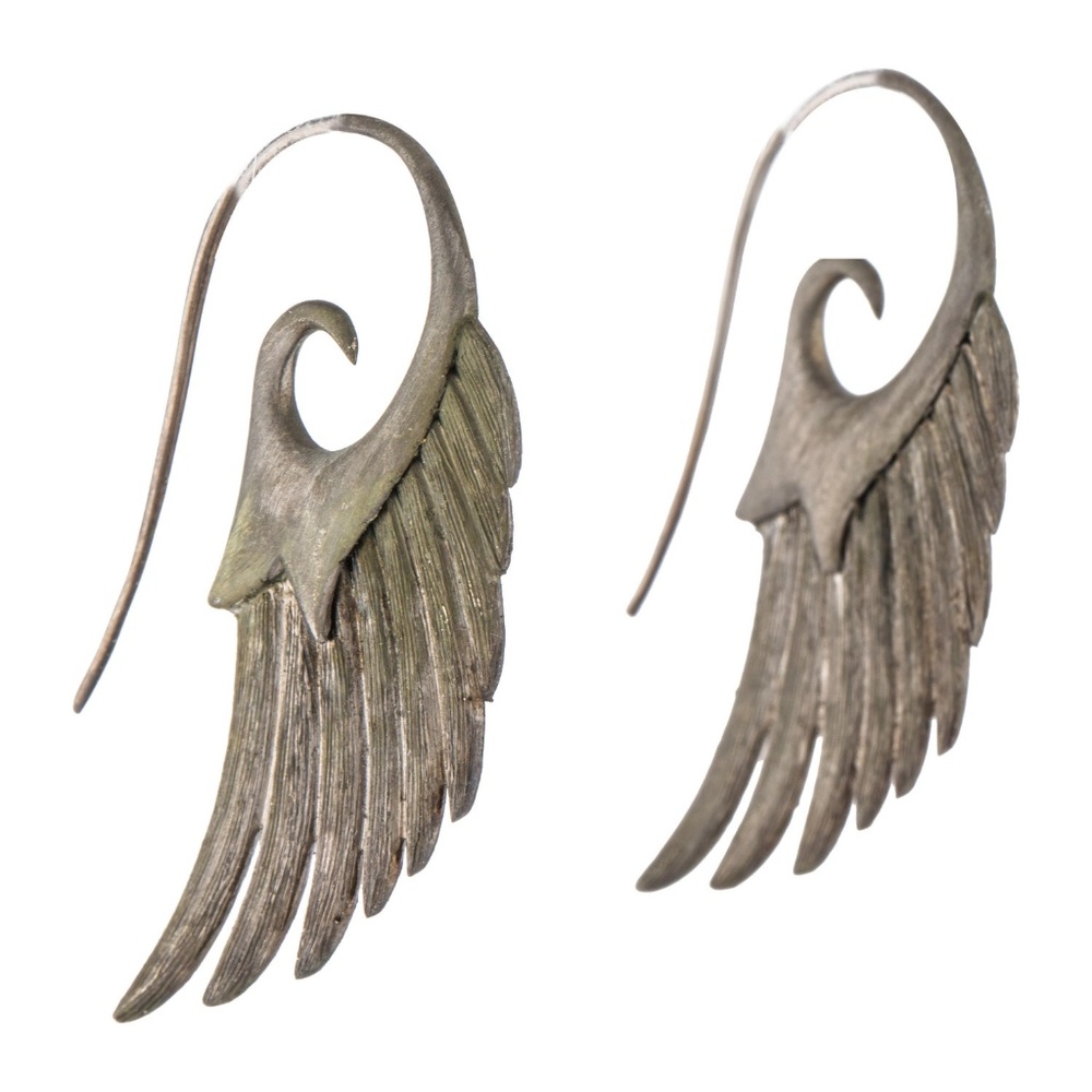 ❌SOLD!❌Noor Fares Fly Me To The Moon Wing Earrings - Picture 2 of 8